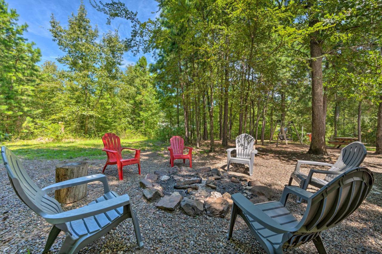 Cabin With Hot Tub And Games, 4 Mi To Beavers Bend! Broken Bow Dış mekan fotoğraf