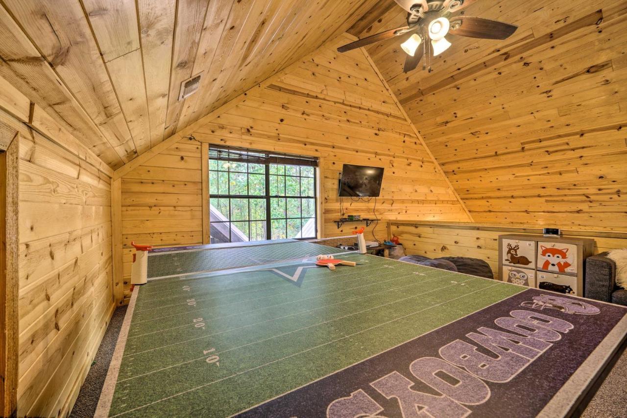 Cabin With Hot Tub And Games, 4 Mi To Beavers Bend! Broken Bow Dış mekan fotoğraf